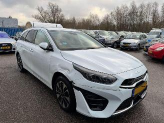 Kia Cee d Sportswagon 1.6 AUTOMAAT GDI PHEV DynamicPlusLine BJ 2023 74.883 KM picture 6