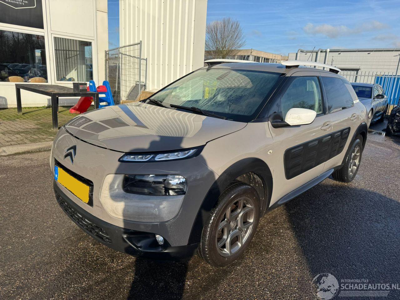 Citroën C4 cactus 1.2 PureTech Shine BJ 2015 160.986 KM