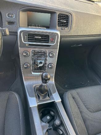 Volvo S-60 2.0T Intro Edition BJ 2011 223.153 KM picture 9