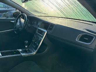 Volvo S-60 2.0T Intro Edition BJ 2011 223.153 KM picture 13