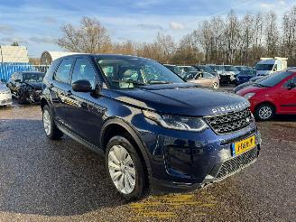 uszkodzony samochody osobowe Land Rover Discovery Sport P300e AUTOMAAT 1.5 R-Dynamic SE BJ 2020 125.879 KM 2020/11
