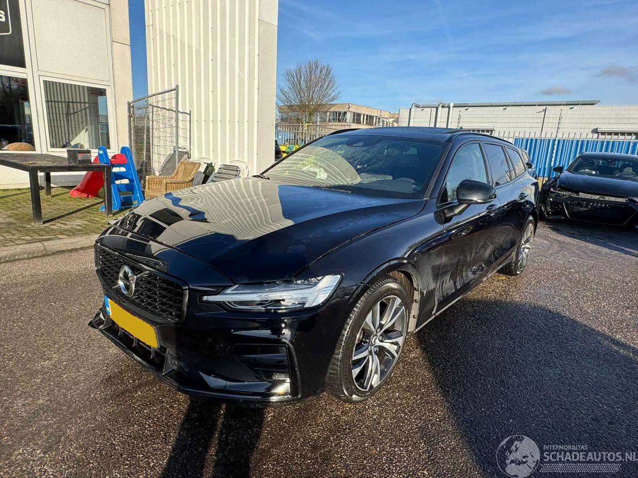 Volvo V-60 2.0 AUTOMAAT B5 R-Design 89.649 KM