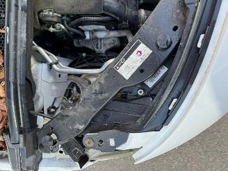 Peugeot Partner 1.6 BlueHDI Premium picture 9