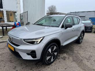 Schadeauto Volvo XC40 Single Motor Plus 69 kWh AUTOMAAT 2023/12