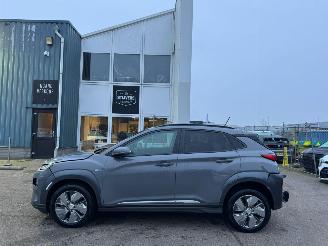 Hyundai Kona EV Fashion 64 kWh AUTOMAAT picture 2