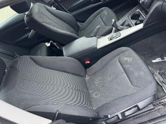 BMW 3-serie Gran Turismo 320i Executive BJ 2014 202.816 KM picture 16