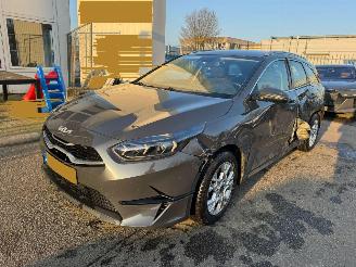 skadebil auto Kia Ceed Sportswagon 1.0 T-GDi DynamicLine 2022/5