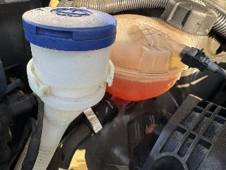 Peugeot 208 1.2 PureTech Active picture 8