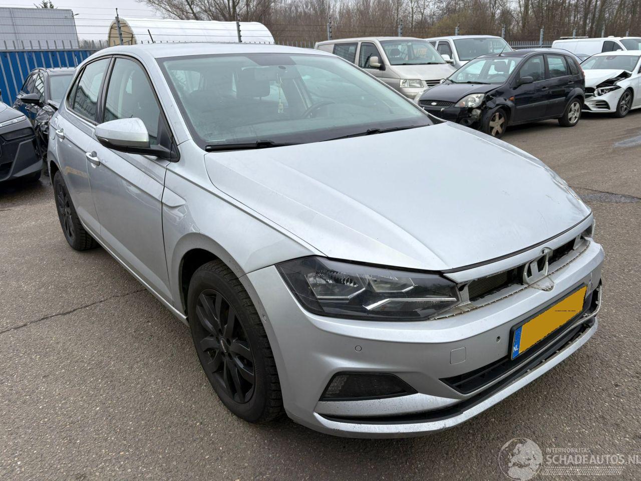 Volkswagen Polo 1.0 TSI Comfortline Business AUTOMAAT