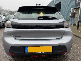 Peugeot 208 1.2 PureTech 75 Style picture 4