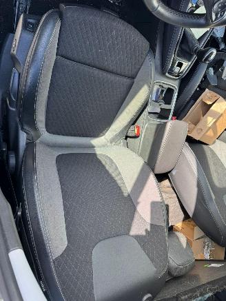 Opel Grandland X 1.2 Turbo Business Executive picture 17