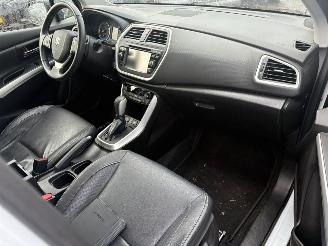 Suzuki SX4 S-Cross 1.6  AUTOMAAT High Executive picture 13