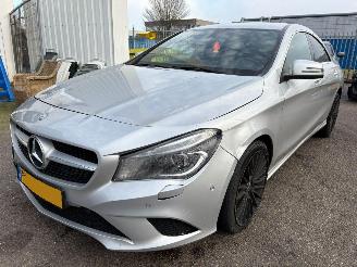 Schadeauto Mercedes Cla-klasse 180 AUTOMAAT Prestige Comfort 2014/8