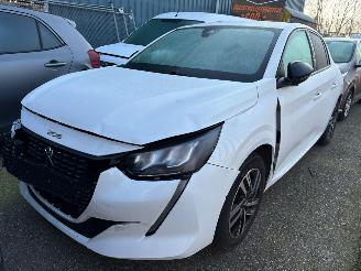 Schadeauto Peugeot 208 1.2 PureTech Allure Pack 2022/9