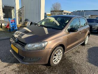 Schadeauto Volkswagen Polo 1.2 Easyline 2011/7