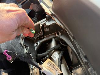 Volkswagen Polo 2.0 AUTOMAAT TSI GTI picture 15