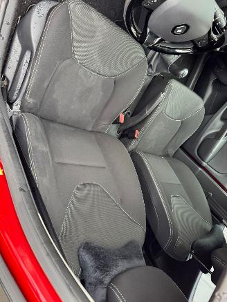 Renault Clio 1.2 Night & Day picture 18