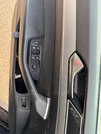 Volkswagen Passat Variant 1.6 AUTOMAAT TDI Business Edition picture 15