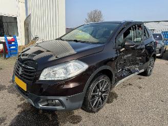 Avarii autoturisme Suzuki SX4 S-Cross 1.6 AUTOMAAT Exclusive AllGrip 2014/9