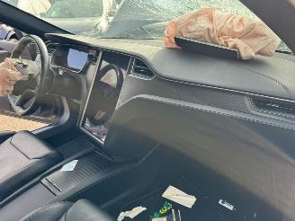 Tesla Model S 75D Base picture 20