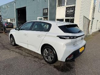 Peugeot 308 1.2 PureTech Active Pack Business picture 4