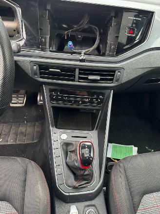 Volkswagen Polo 2.0 AUTOMAAT TSI GTI picture 12