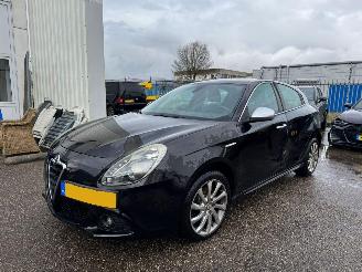 Schadeauto Alfa Romeo Giulietta 1.4 T Distinctive 2010/6