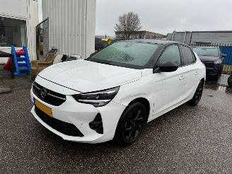 Schadeauto Opel Corsa 1.2 GS Line 2021/8