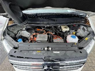 Volkswagen Crafter e-Crafter  AUTOMAAT L3H3 36 kWh picture 9