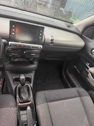 Citroën C4 cactus 1.2 PureTech Business picture 11