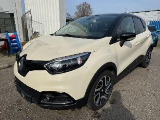 krockskadad bil auto Renault Captur 1.2 AUTOMAAT TCe Dynamique 2013/10