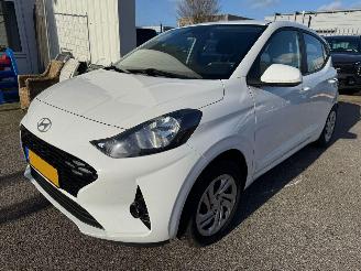 krockskadad bil auto Hyundai I-10 1.0 Comfort 5-zits 2023/10