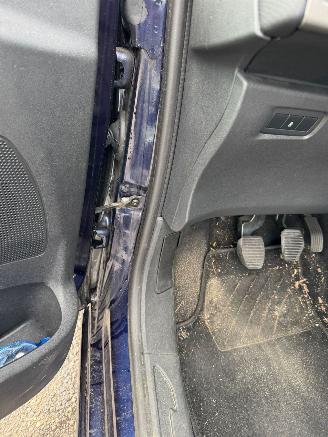 Citroën C3 1.2 PureTech Selection picture 6