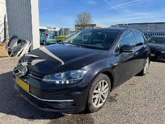 Coche accidentado Volkswagen Golf 1.5 TSI Comfortline Business 2019/4