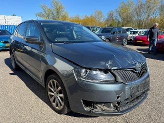 uszkodzony samochody osobowe Skoda Rapid 1.0 AUTOMAAT  TSI Greentech Clever 2018/10