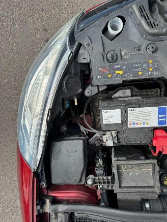 Renault Clio Estate 0.9 TCe Limited picture 9