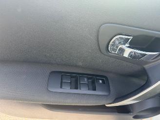 Nissan Qashqai 1.6 Connect Edition picture 16