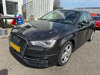 skadebil auto Audi A3 Sportback 1.4 AUTOMAAT e-tron PHEV Ambition Pro Line plus 2015/10