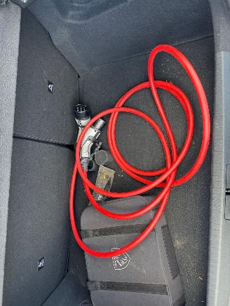 Peugeot e-208 50 kWh Active picture 17