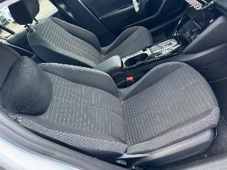 Peugeot e-208 50 kWh Active picture 16