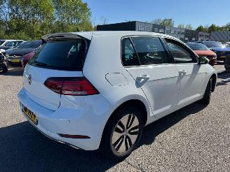 Volkswagen e-Golf e-Golf picture 5