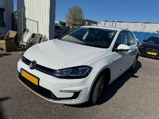  Volkswagen e-Golf e-Golf 2018/1