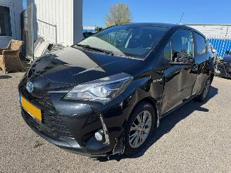  Toyota Yaris Toyota Yaris 1.5 Hybrid Dynamic 2019/10