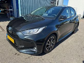 Schadeauto Toyota Yaris 1.5 Hybrid Dynamic 2022/6