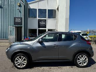 Nissan Juke 1.6 Acenta picture 2
