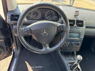 Mercedes A-klasse 160 BlueEFFICIENCY Classic picture 10