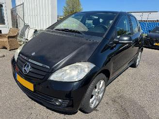 Schadeauto Mercedes A-klasse 160 BlueEFFICIENCY Classic 2009/11