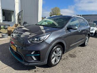 Unfallwagen Kia e-Niro ExecutiveLine 64 kWh 2020/1