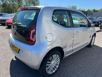 Volkswagen Up! 1.0 groove up! BlueMotion picture 5