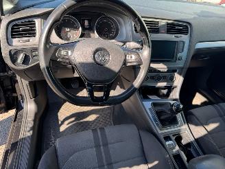 Volkswagen Golf 1.0 TSI Connected Series picture 11